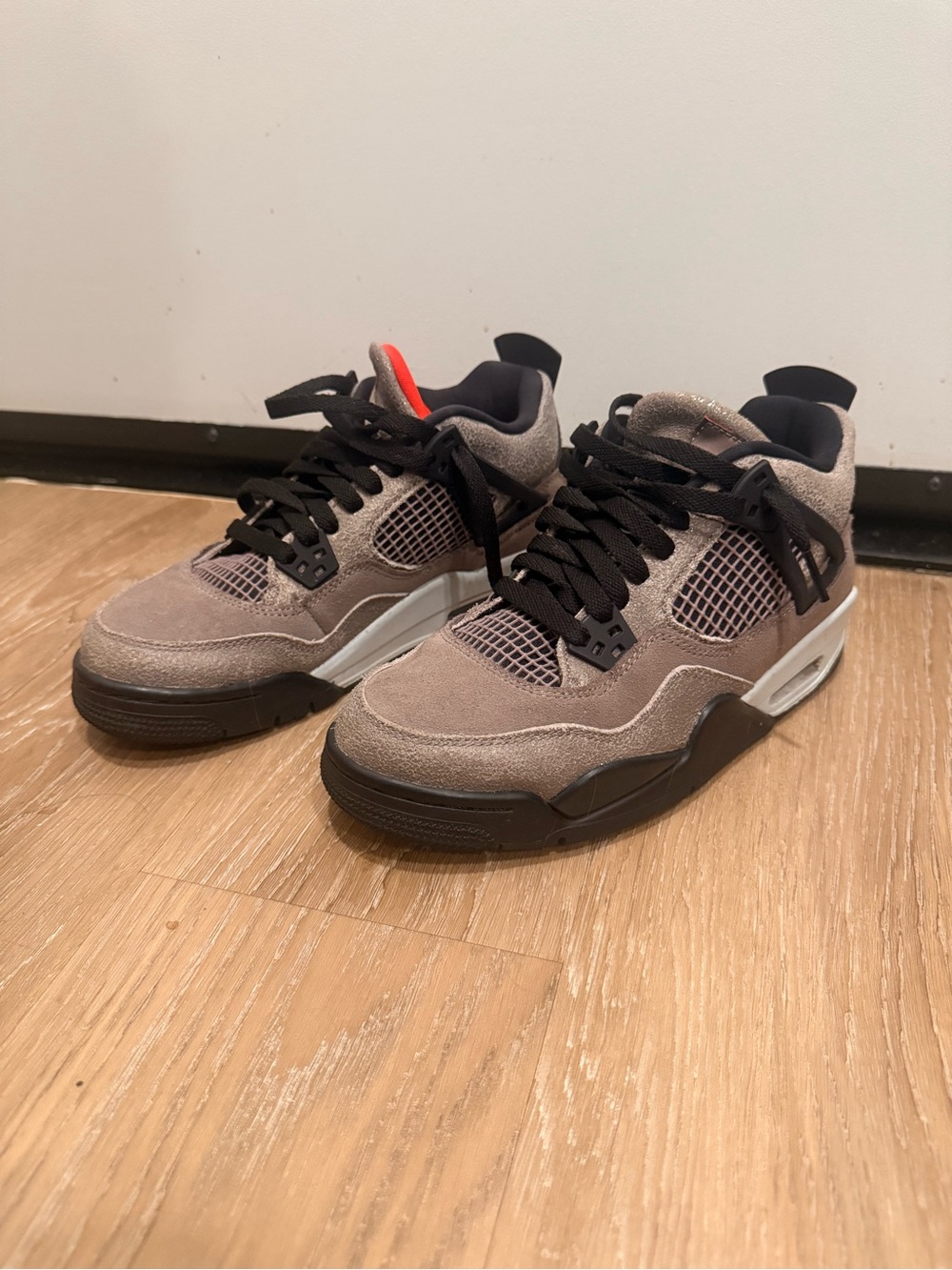Jordan 4’s Suede Taupe Haze